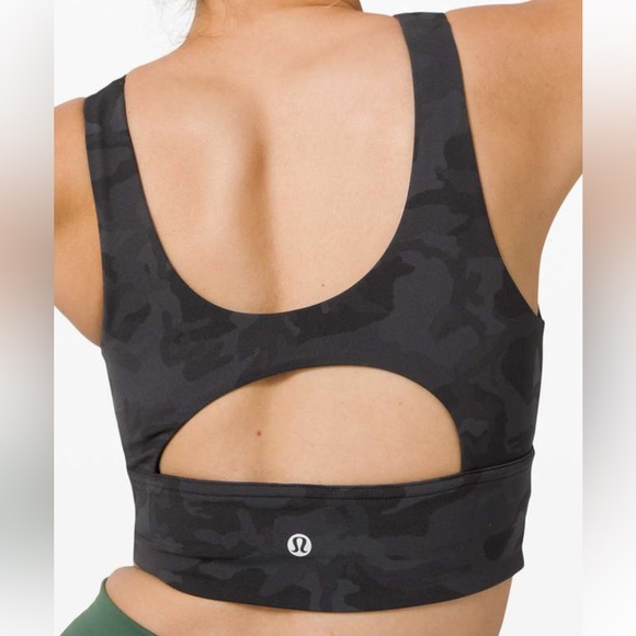Lululemon Stronger As One Long Line Bra *Medium Support, C/D Cup - Picture 6 of 6